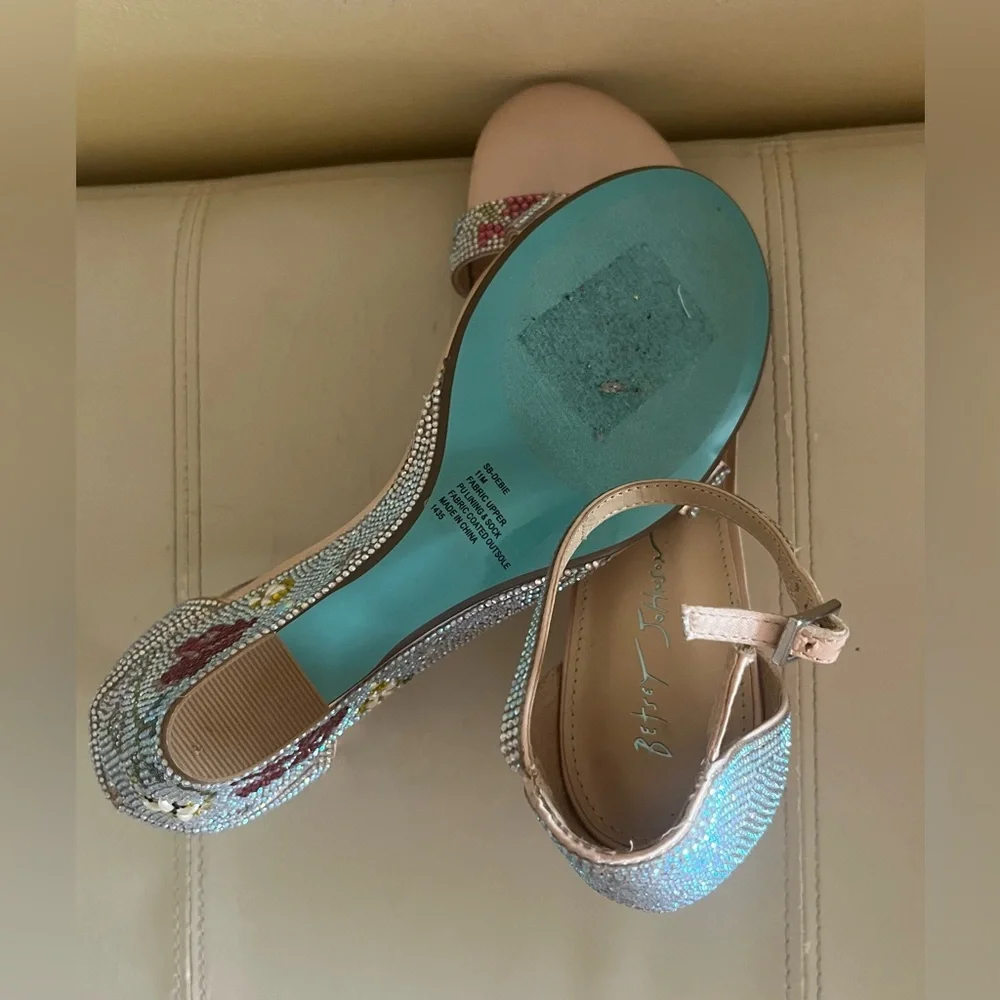 Betsey Johnson Women's Sb-Debie Pump size 11M
